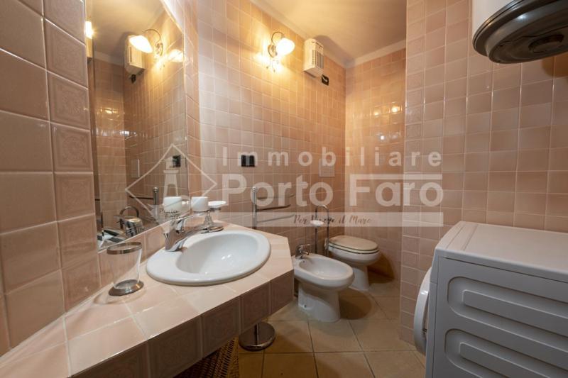 23 Baia Faro - Trilocale Mansardato Con Ampia Terrazza Vista Mare Palau Buitenkant foto